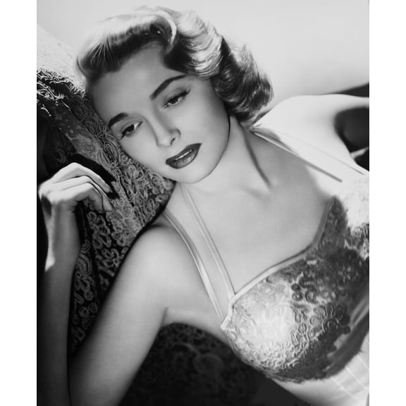 Patricia Neal Portrait (16 x 20)