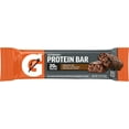 thumbnail image 2 of Gatorade Whey Protein Recover Bars, Pépites de Chocolat, Collation Post-Entraînement Riche en Protéines 20g, 80g Bars, Étui Lot de 12, 2 of 4