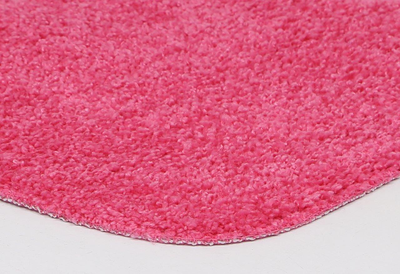 Mainstays 100% Nylon 19.5" x 32" Basic Bright Pink Bath Rug, 1 Each - image 3 of 4