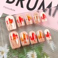 thumbnail image 4 of Press on Nails GCSQW Fall, diseño de hoja de arce cuadrada mediana, 4 of 6