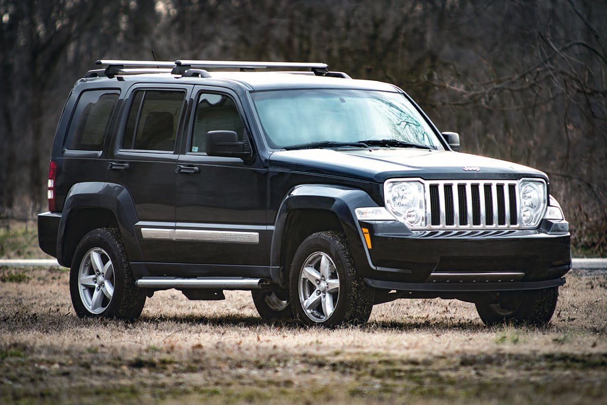 Rough Country 2.5" Lift Kit (fits) 2008-2012 Jeep Liberty KK 4WD | Suspension System | 687