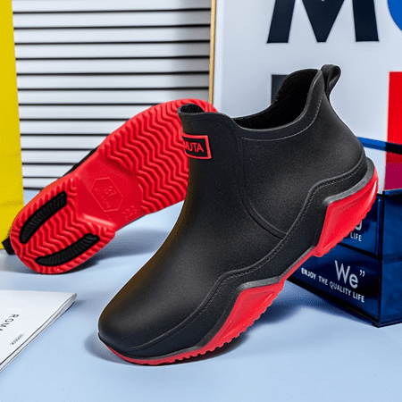 

SHENZHENXULIZX New stylish and fashionable women‘s outdoor rain shoes for the rainy season. Integrated form medium short tube water shoes that are trendy and perfect for any weather.