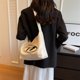 thumbnail image 2 of Bolso cruzado de PU para mujer, Bolso de hombro informales, Bolso de mano de gran capacidad (blanco), 2 of 7