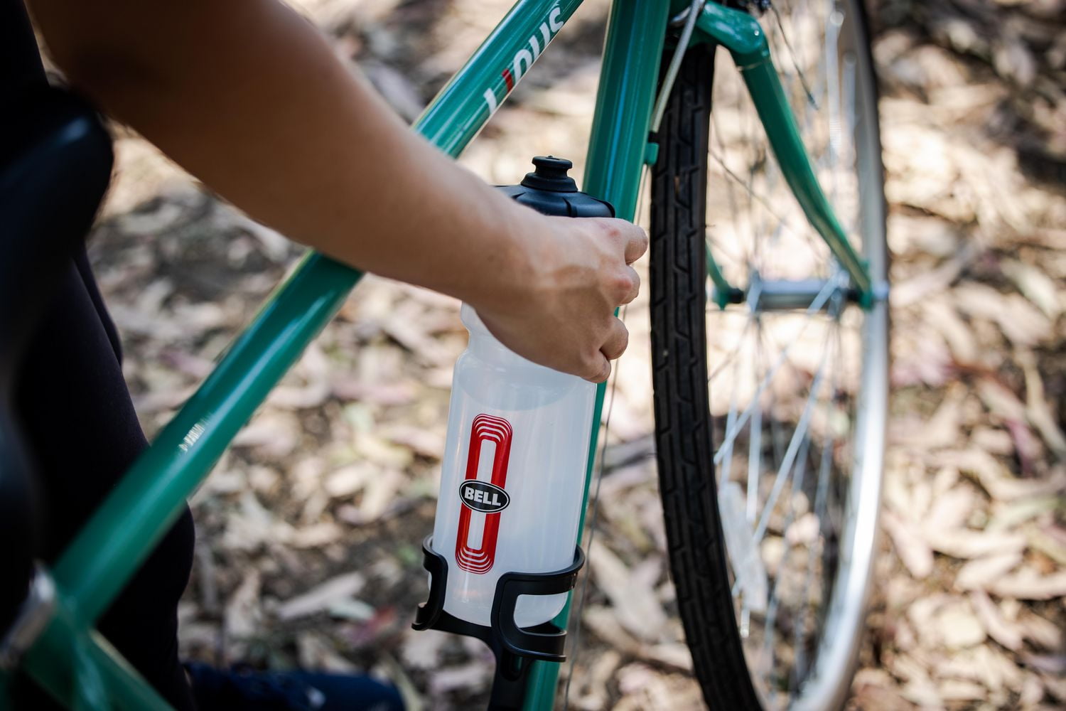 Gourde Bell Sports Quencher™ 250 avec porte-bouteille, capacité 26 oz