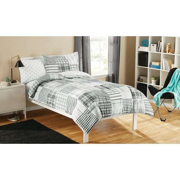 Mainstays Kid Gray Plaid Bed in a Bag Bedding Set