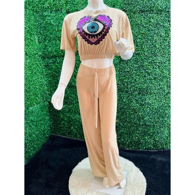 Conjunto De Ojo Turco Blusa Y Pantalón Acampanado Color Beige Talla Unitalla Marca Emil SaEs