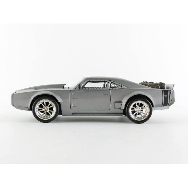 ミニカー 1:24 FAST &amp; FURIOUS DIECAST MINICAR DOM&#39;S ICE CHARGER dwos6rj Jada Toys Fast & Furious 1:24 Dom's Ice Charger Die-cast Car