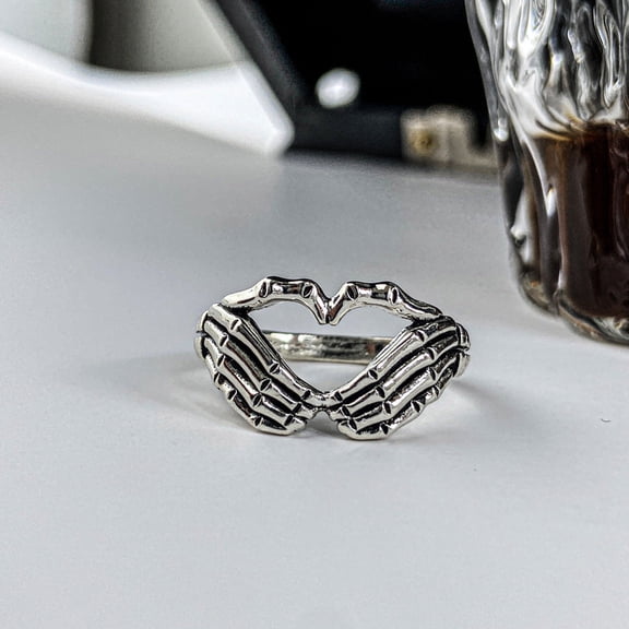 Dark Palm Ring Hip Hop Street Wind