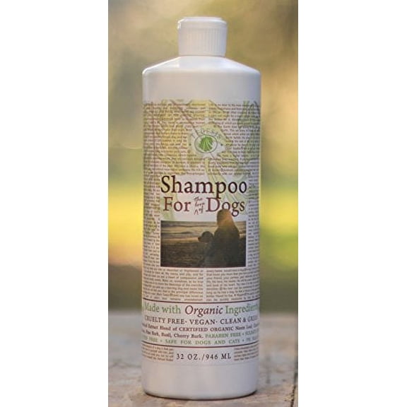 Equiderma Barn Dog Shampoo with Neem and Arnica 32 oz.
