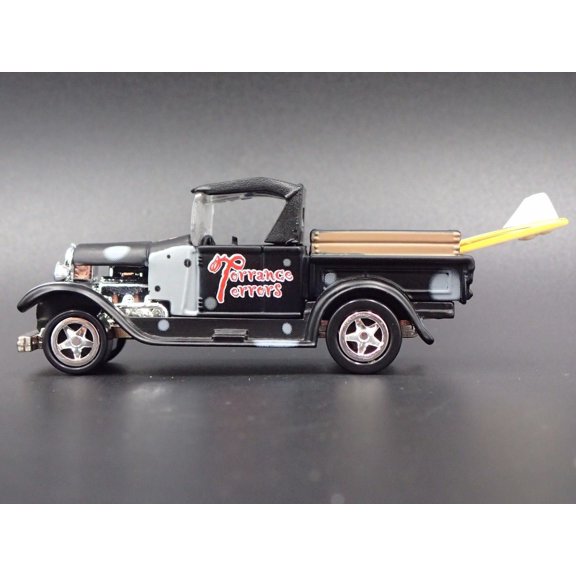 Open Box 1929 29 FORD MODEL A PICKUP TRUCK SURFING 1:64 SCALE DIORAMA DIECAST MODEL CAR