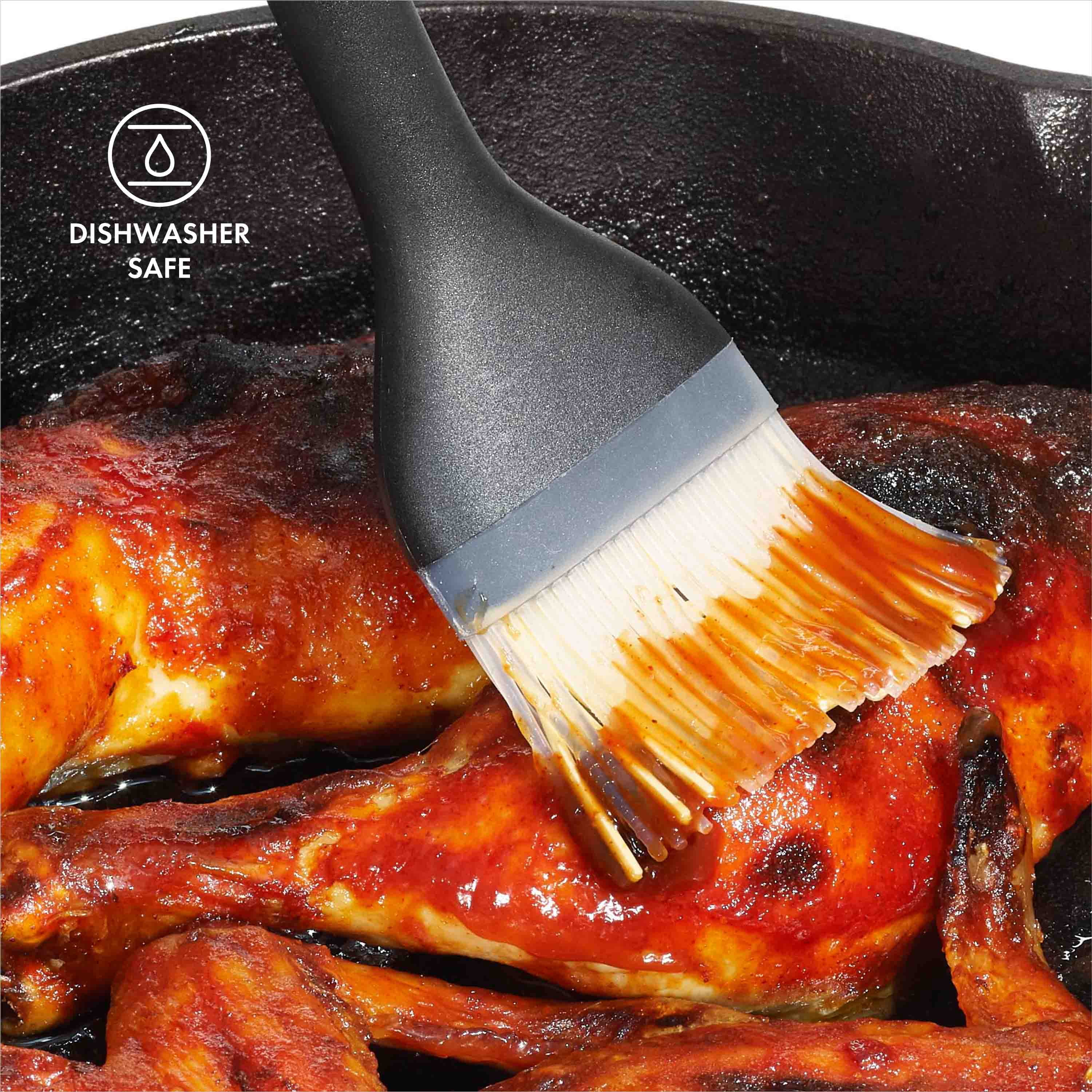 OXO SoftWorks Silicone Basting Brush Heat Resistant to 600 Degrees