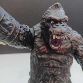King Kong 2021 Mad Kong with Battle Arm Action Figure