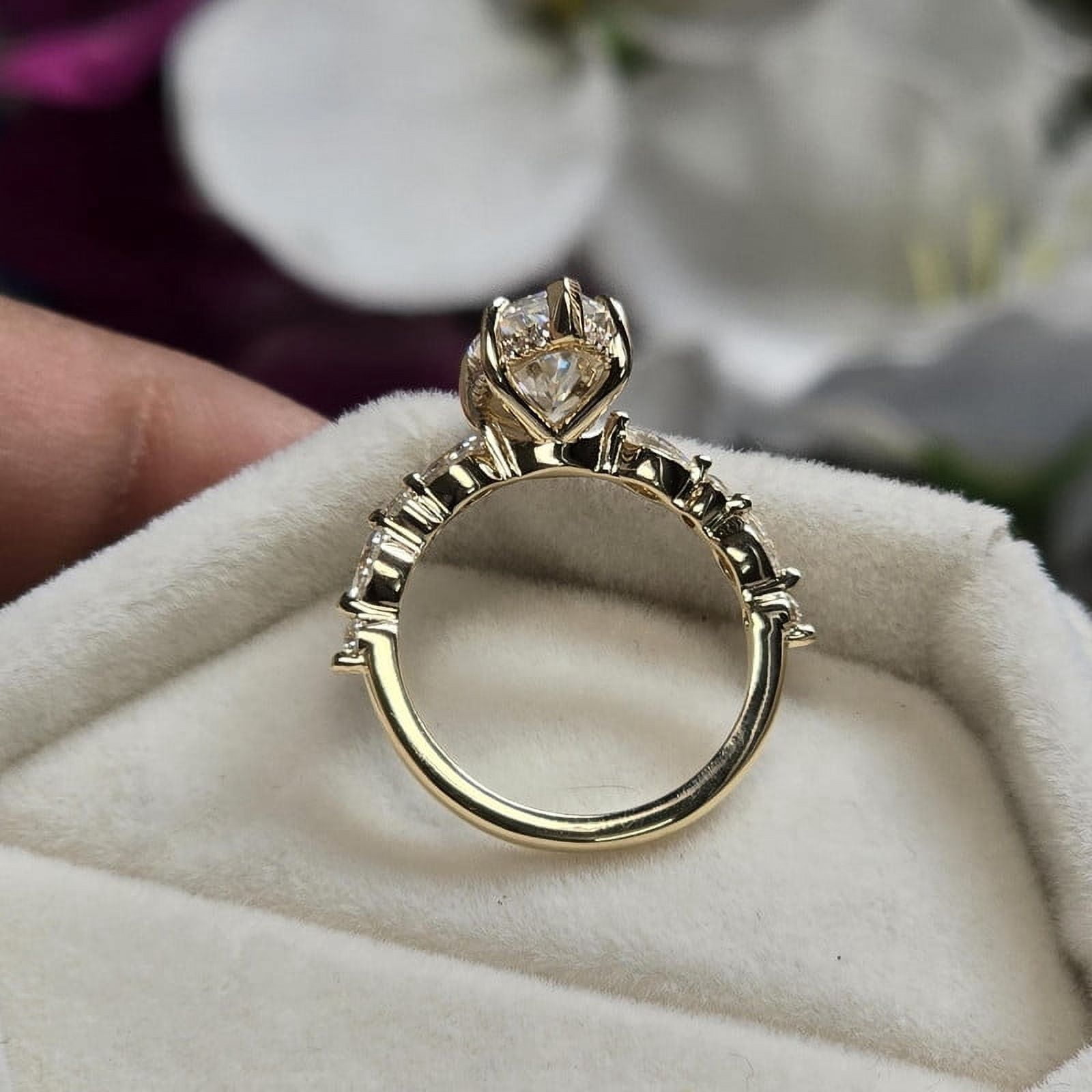 solitaire jewels 2CT Marquise Moissanit Hidden Halo Engagement Ring For Women, 18K Yellow Gold