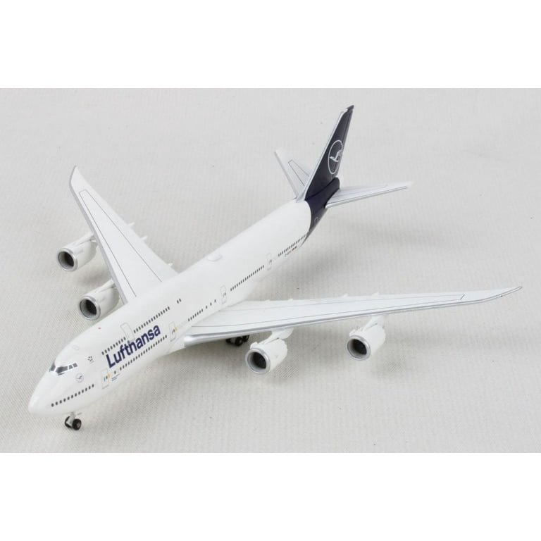 Herpa HE531283-001 1-500 Scale Aircraft Model Plane for Lufthansa