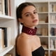 thumbnail image 1 of Gargantilla de lentejuelas metálicas para mujer | Collar de terciopelo con escamas brillantes | Accesorio elegante para fiestas y festivales, 1 of 4