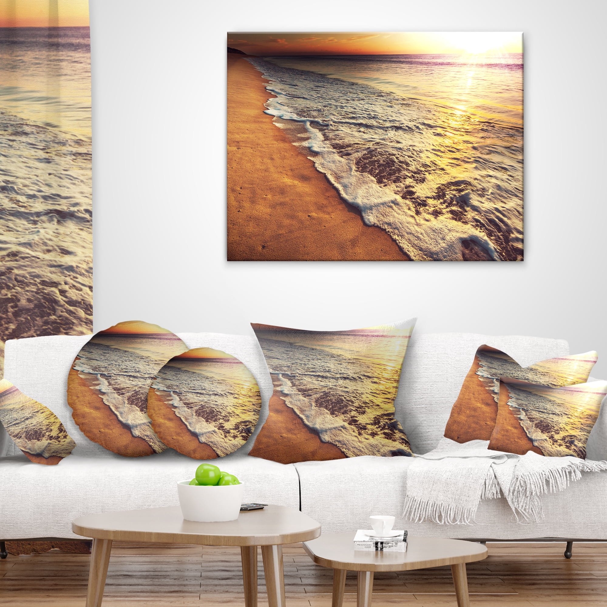 Designart Foaming Waves at Sea Sunset - Modern Beach Throw Pillow - 18x18