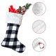 thumbnail image 3 of Calcetines navideños de felpa a cuadros para decoración de fiesta de Navidad en familia, 3 of 5
