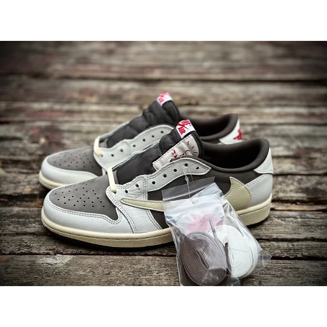 AJ1 Retro Low Travis Scott Reverse Mocha Unisex Sneakers DM7866-162