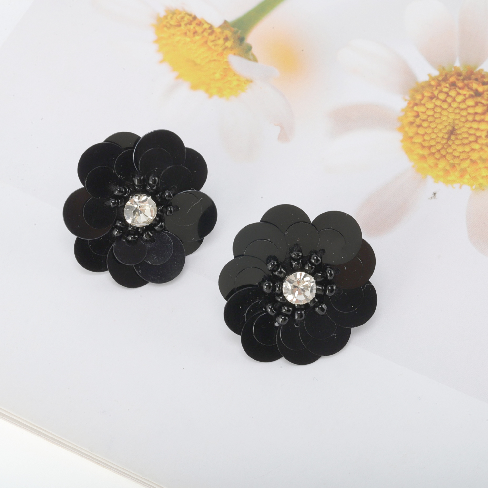 Unique Bargains Stylish Shoelace Charms for Personalization Black