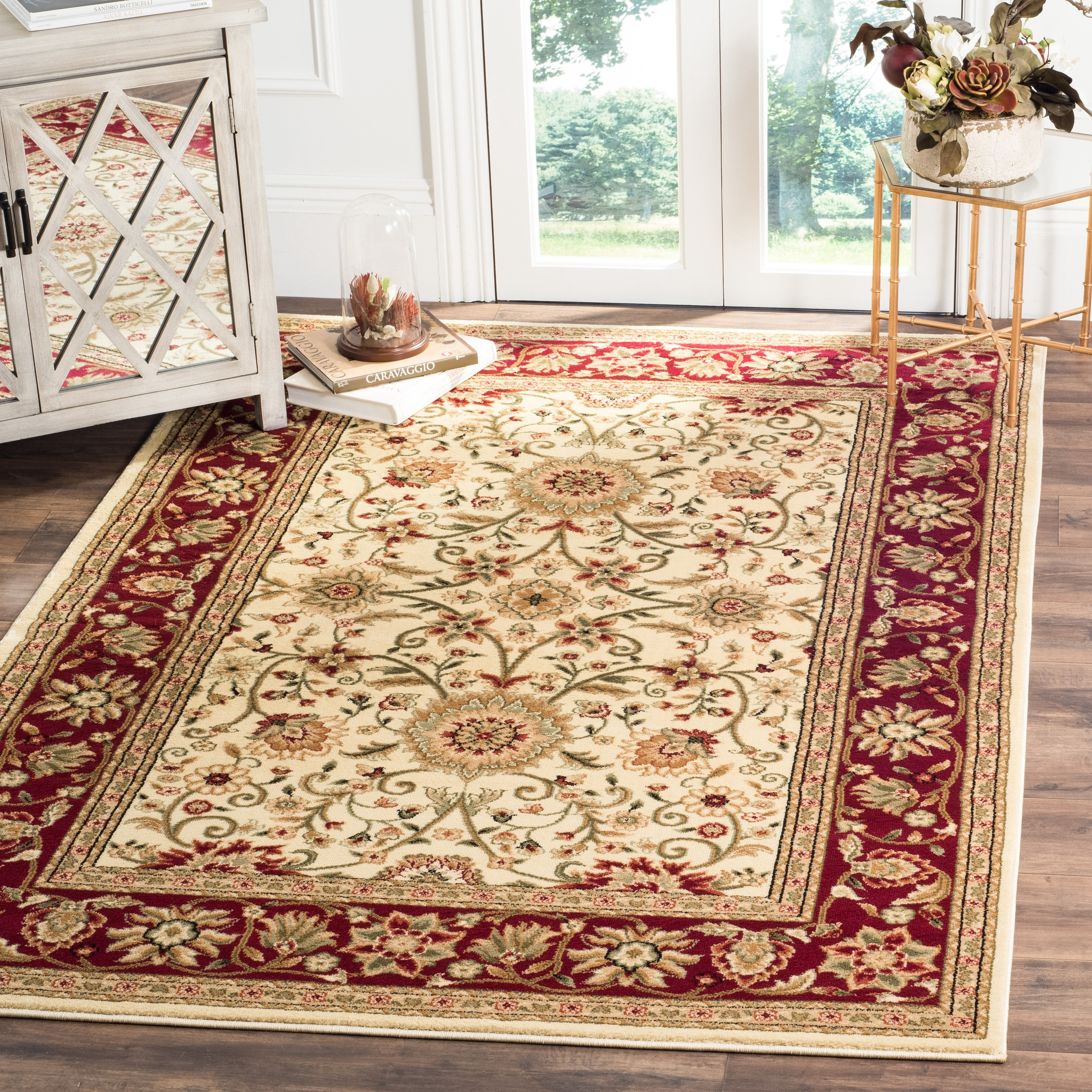 Safavieh Lyndhurst Victoria Floral Area Rug, Ivory/Red, 6' x 8'