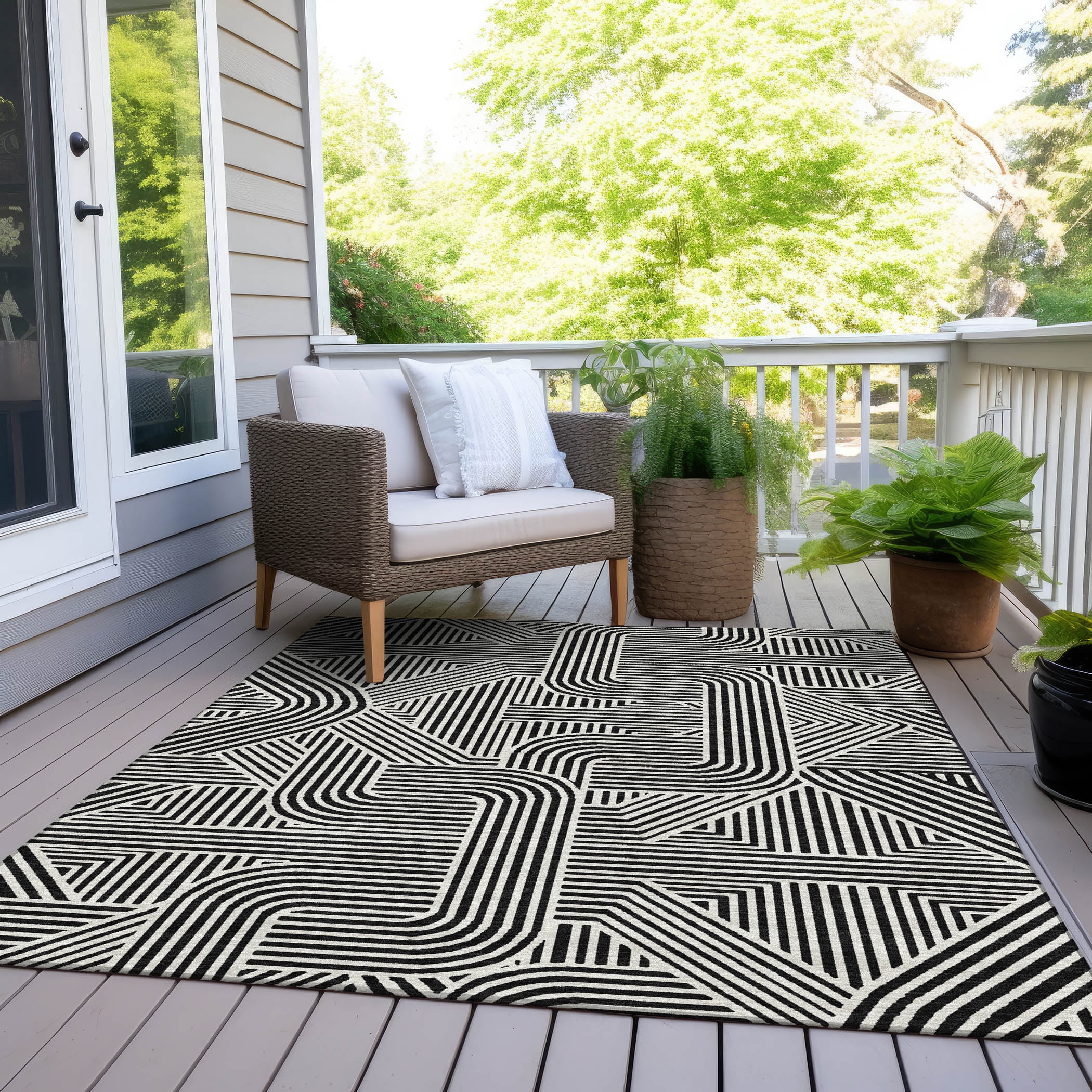 Addison Rugs Chantille Indoor/Outdoor Transitional Lines Black Washable Rectangle Rug, 10' x 14'