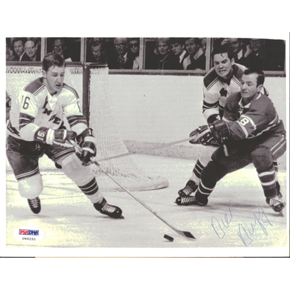 Dick Duff Autographed 7x9 Wire Photo Montreal Canadiens PSA/DNA #U96250