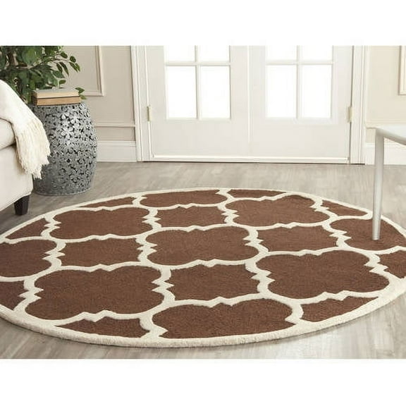 SAFAVIEH Cambridge Justine Geometric Quatrefoil Wool Area Rug, Dark Brown/Ivory, 6' x 6' Round