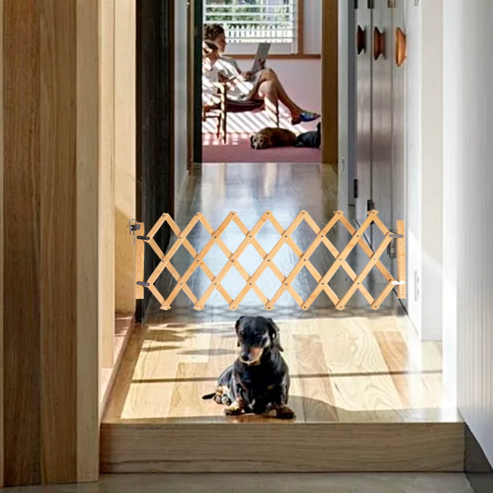 Retractable Dog Gate Expandable Dog Fence Wooden Screen Door Accordion Gates Portable for Doorways Dog Pet Gate Pet Safety Patio Garden Lawn