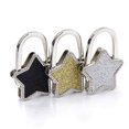 thumbnail image 3 of Jumpingount Ganchos para llaves brillantes con forma de estrella de nuevo diseño, bolsa lateral de de Metal, gancho colgante de aleación, Ropa, zapatos y accesorios Miscelánea negro brillante, 3 of 6