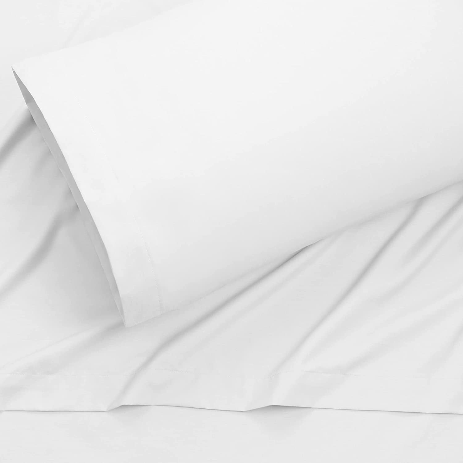 Martex 225 Thread Count Cotton Rich Bed Sheet Set – Soft Durable Wrinkle Resistant – 3-Piece Full – White