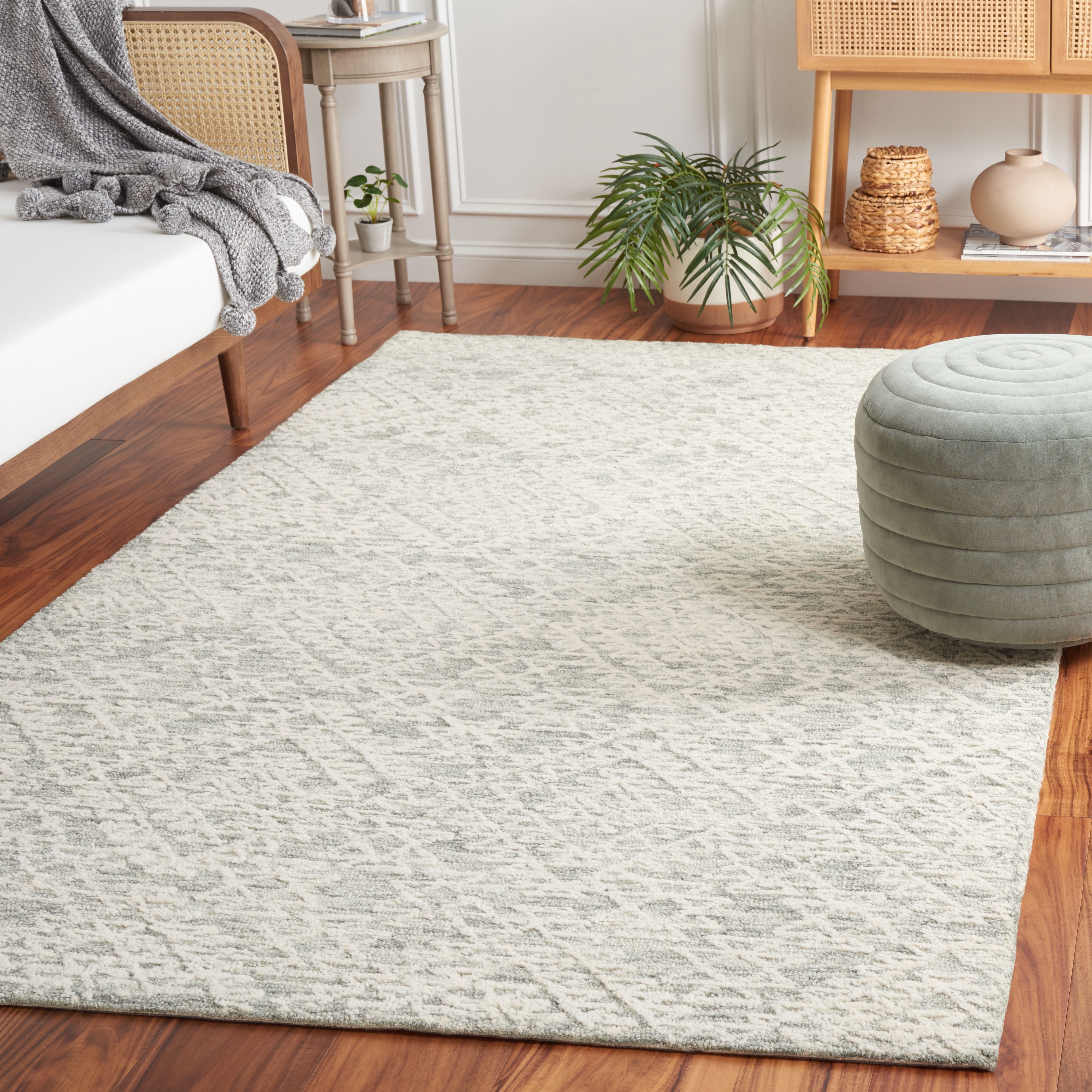 SAFAVIEH Ebony Agnes Geometric Area Rug, Ivory/Grey, 3' x 5'
