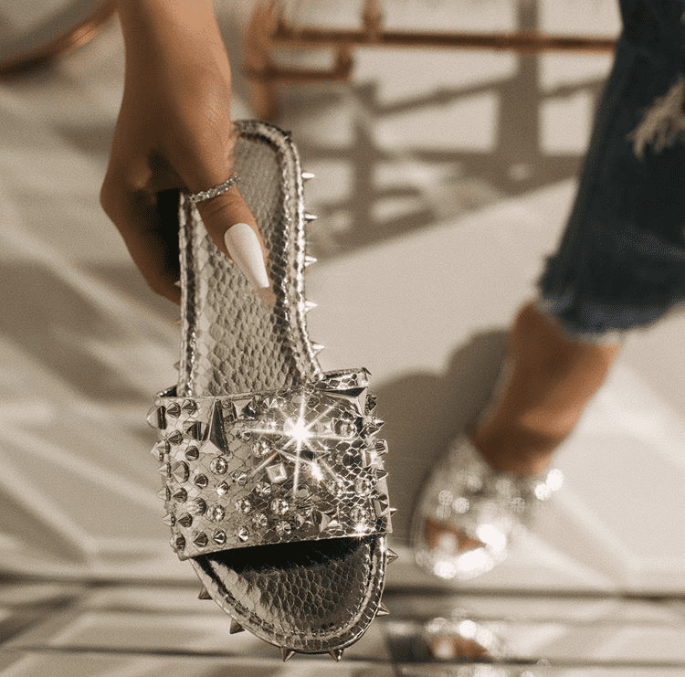 cape robbin studded slides