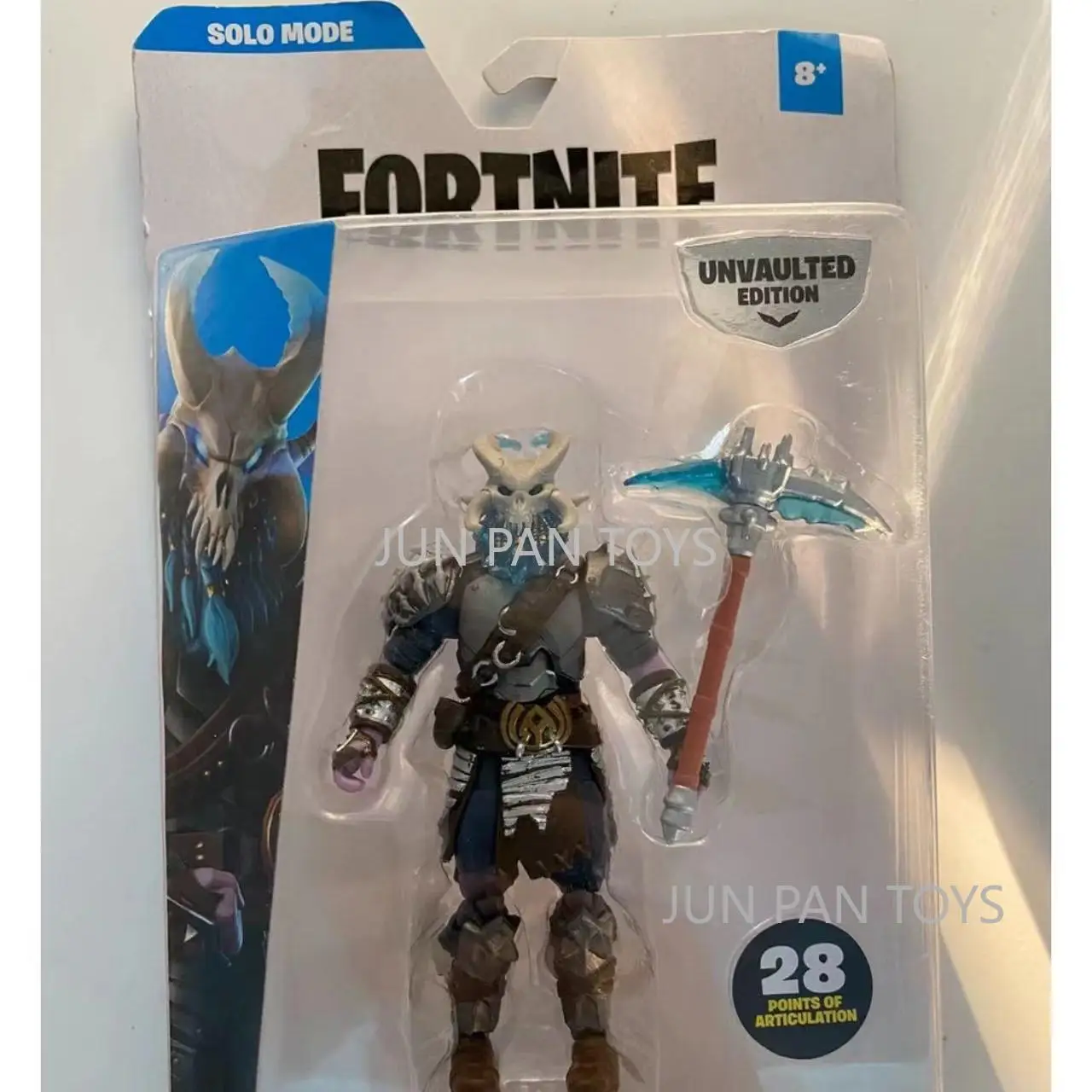 Fortnite FNT0737 Legendary Series Blackheart Skeleton Figure