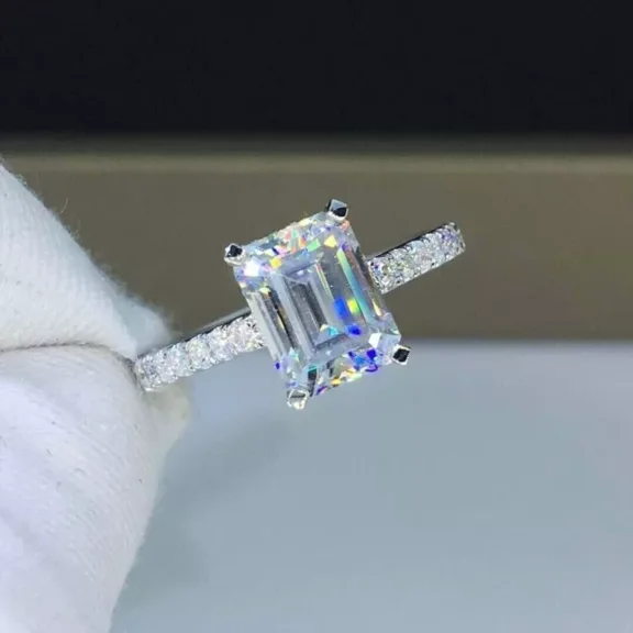 Emerald Cut 2CT Moissanite Solitaire With Acents Women's Weding Ring 14K White Gold Plated