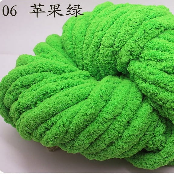 Zhuge 250g Super Soft Warm Chenille Blanket Yarn DIY Coarse Wool Yarn Knitting Blanket,Perfect for Any Knitting and Crochet，Green