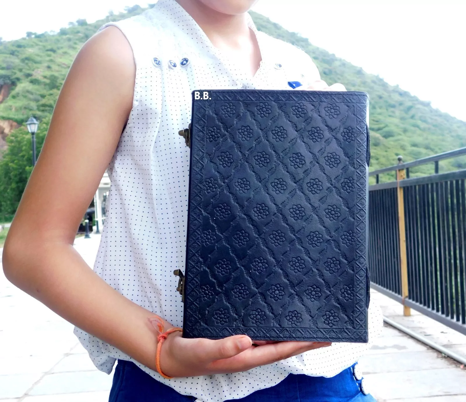 Handcrafted Embossed Design Vintage Leather Bound Journal Fairy Grimoire Book of Shadow Diary Blank Notebook For Men & Women