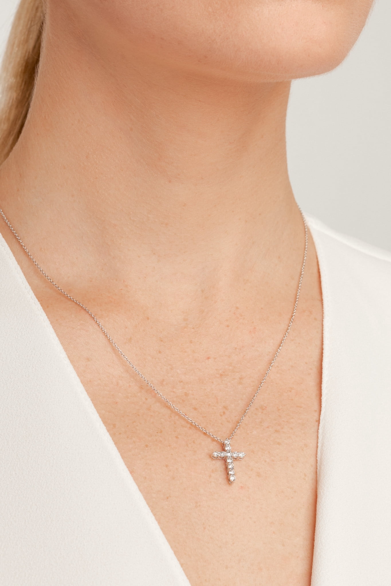 Forever Facets 1/2 CT TW Lab Grown Diamond Cross Necklace in Sterling Silver, Adult Female