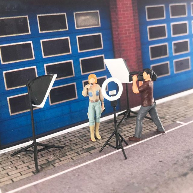 5 piezas 1/64 accesorios miniatura diseño de diorama de de arena fotografía modelo de transmisión para sala de estar Baoblaze Accesorios de escena en miniatura