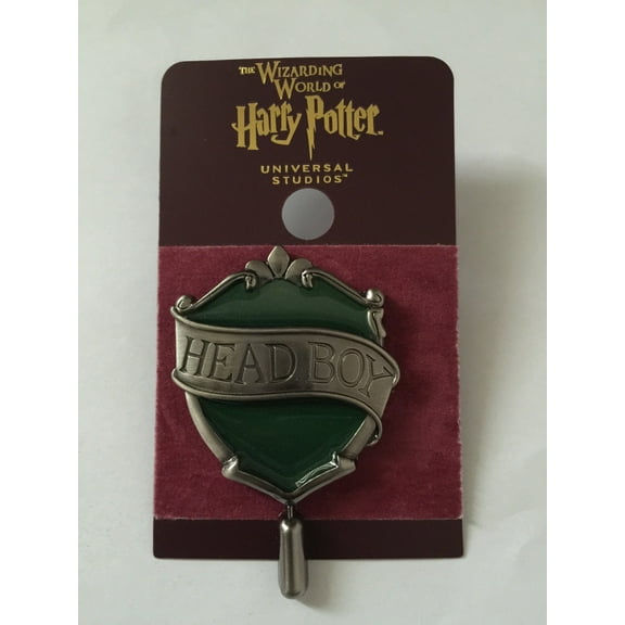 Universal Studios Harry Potter Slytherin Head Boy Pin New with Card