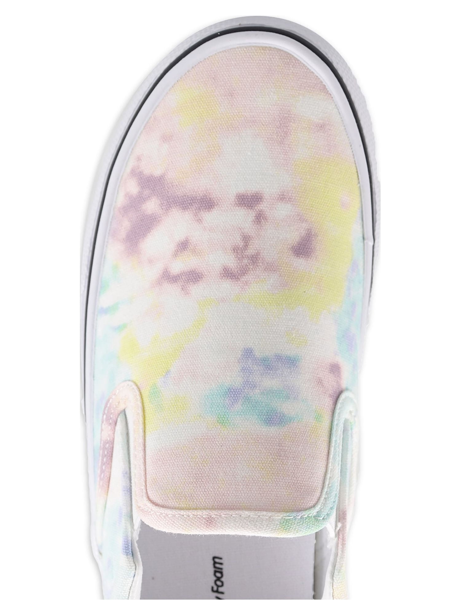 Time and Tru Women's Twin Gore Slip On Sneakers, Sizes 6-11