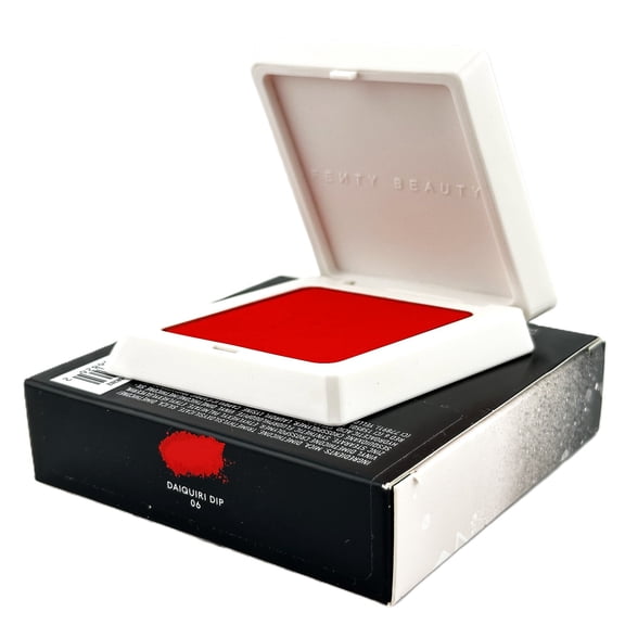 FENTY Suede Powder Blush – Daiquiri Dip Coral – 4 g