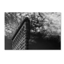 Trademark Fine Art 'Nyc Flatiron' Canvas Art by Francesco Santini