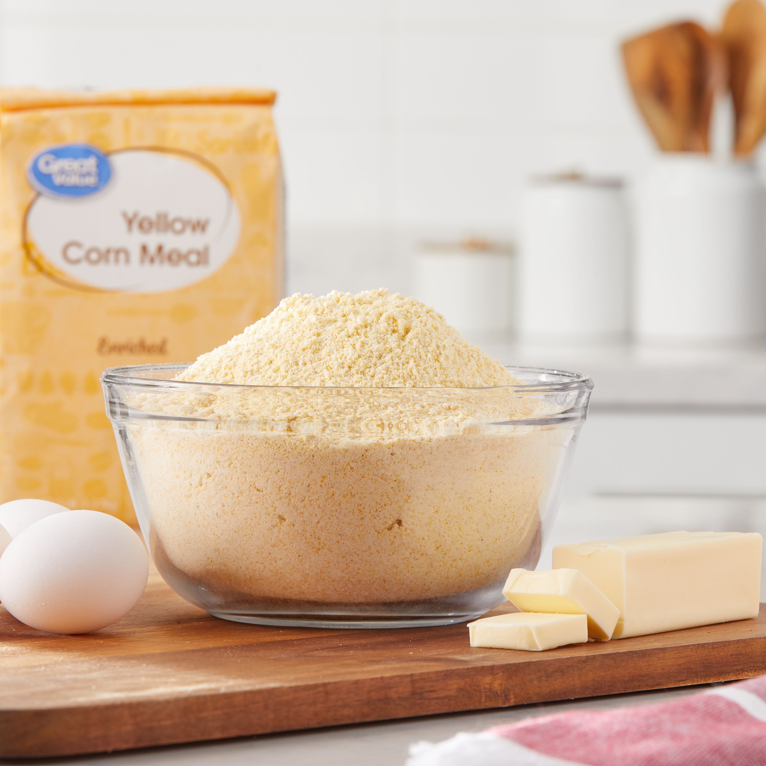 Great Value Enriched Yellow Corn Meal Flour, 80 oz Bag
