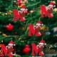 thumbnail image 3 of Colgante de árbol de Navidad de acrílico 2D con letras | Juego de 26 adornos con iniciales del alfabeto para decoración navideña, 3 of 6
