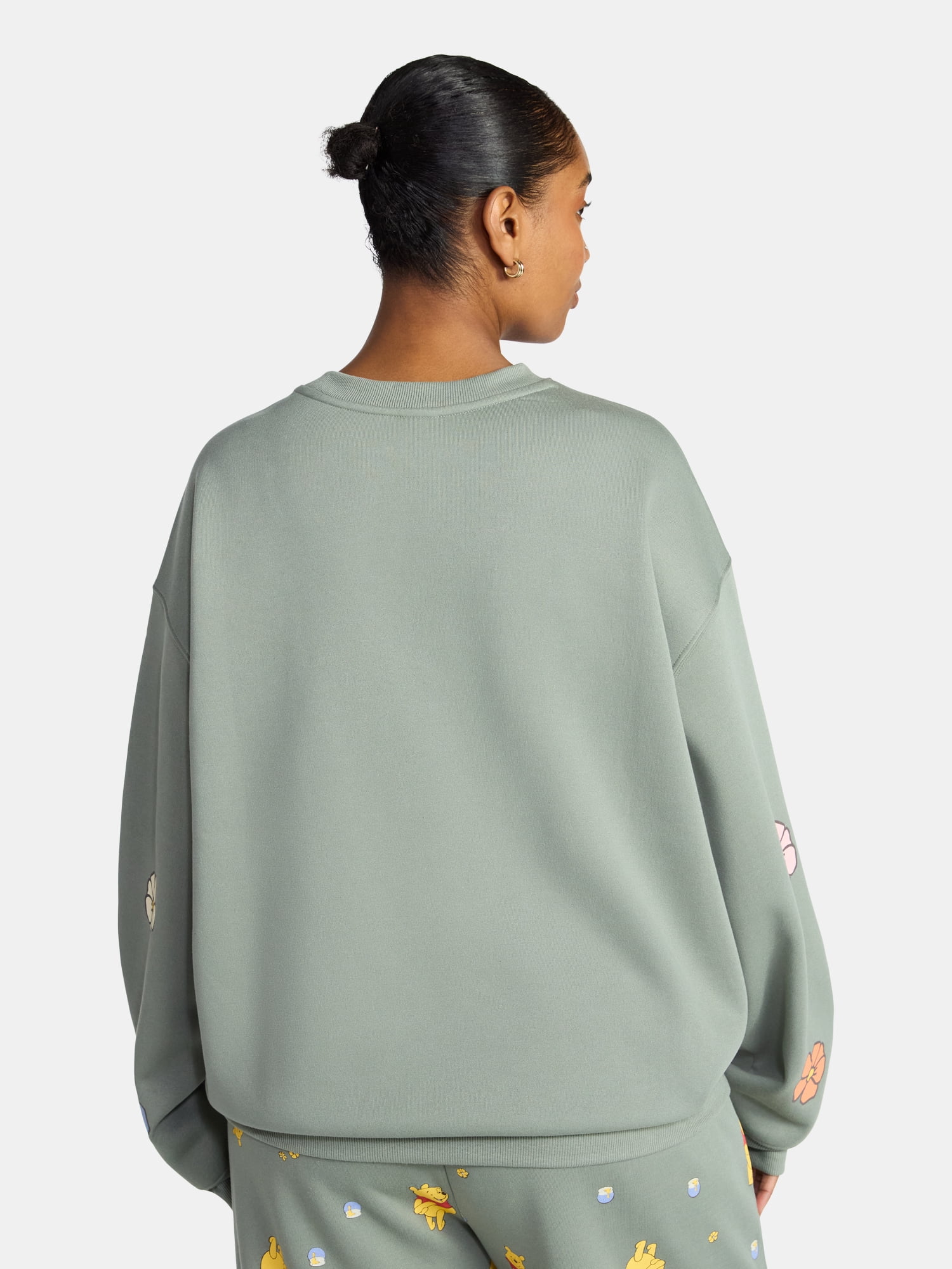 Disney Winnie the Pooh and Friends Women's Honey Pot Graphic Sweatshirt with Embroidery, Sizes XXS-4X