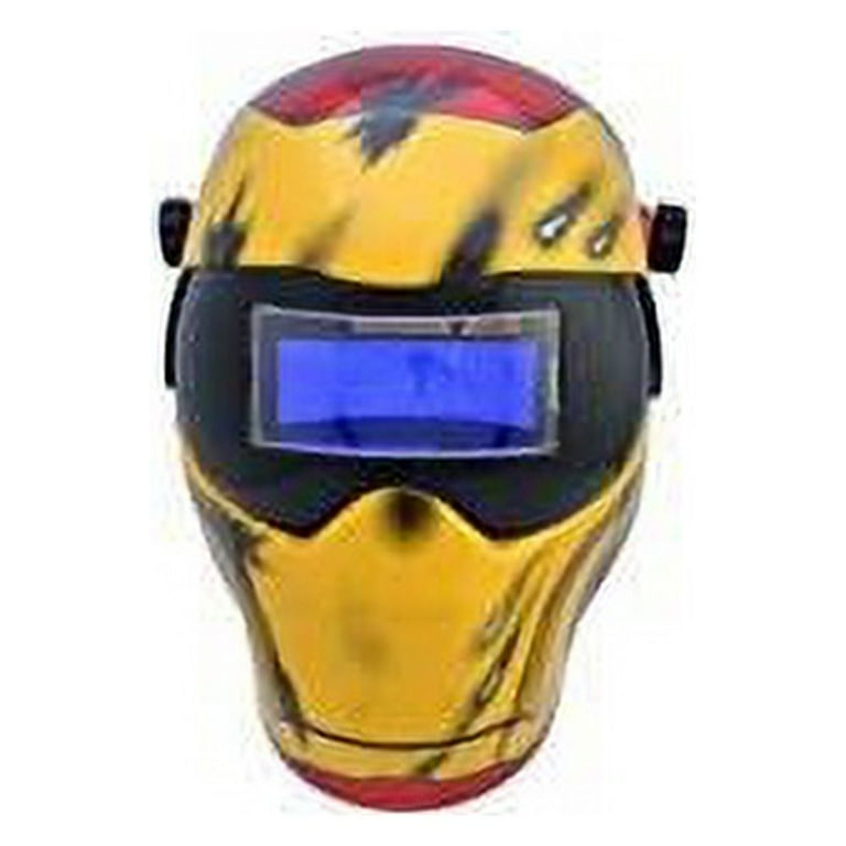 airbrushing a motorcycle helmet Xtreme Paint Studio