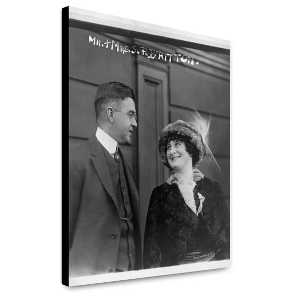 Canvas Print: Mrs. Schuyler Britton, Owner Of The St. Louis Cardinals, And Her