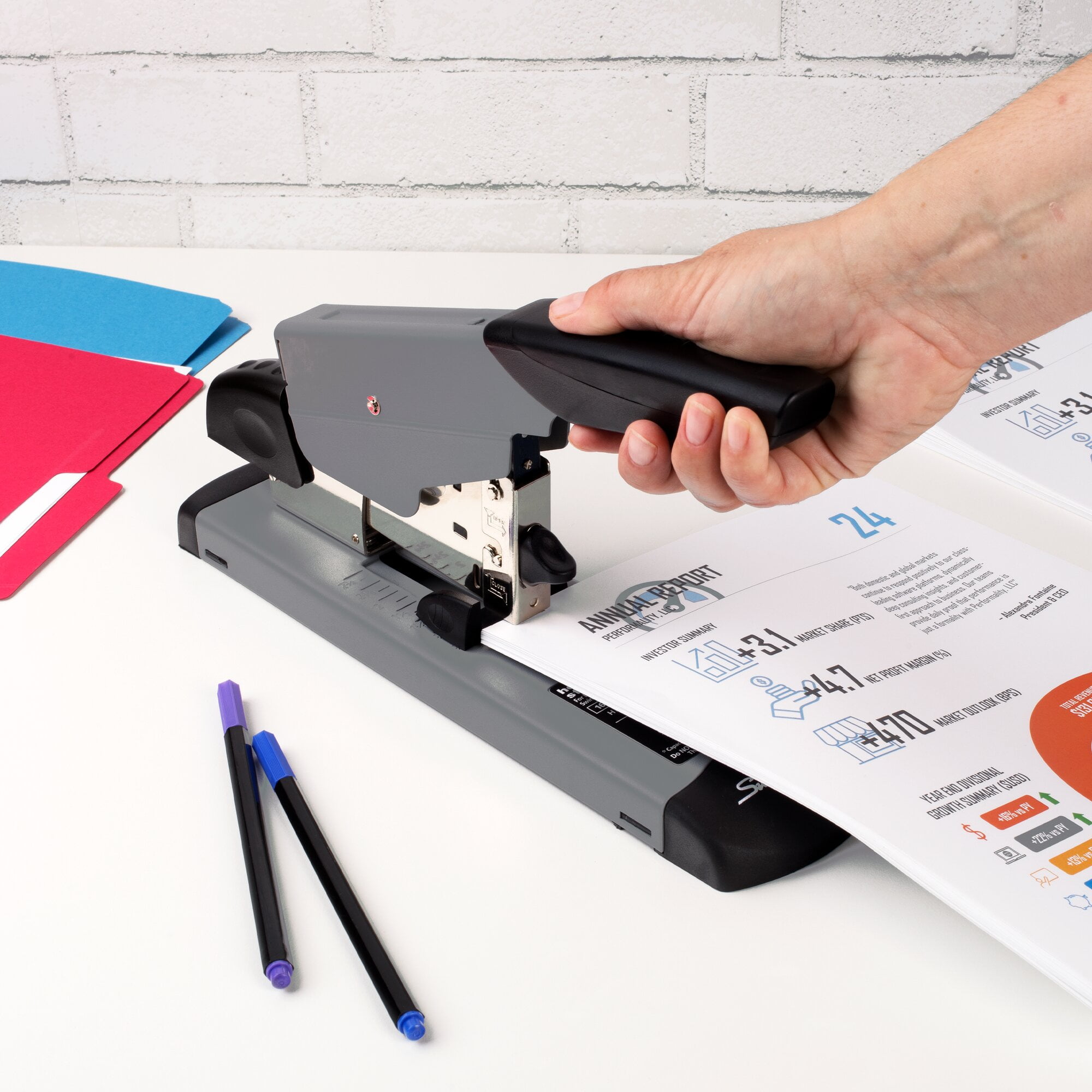 Swingline Heavy Duty Stapler, 160 Sheets, Black/Gray