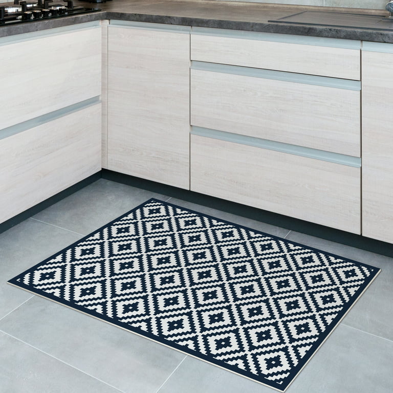 Mosaic Tile Decorative Vinyl Floor Mat – 2' x 3' 