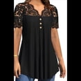 thumbnail image 2 of Blusas Tipo Túnica de Talla Grande para Mujer, de Corta, con Cuello en V, Plisadas y Botones de Encaje. Negro L, 2 of 6